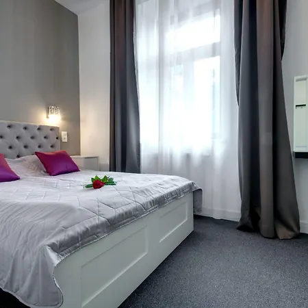 Zamkowa15 דירה *