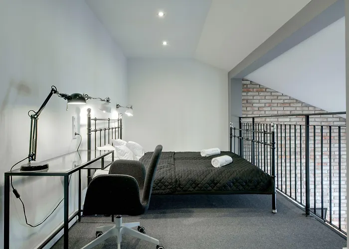 Zamkowa15 アパート *